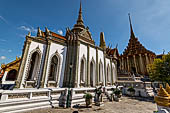 Bangkok Grand Palace, Wat Phra Keow (temple of the Emerald Buddha). The Phra Wiharn Yod. 